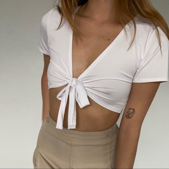 SOLD White Front Tie Crop Top ☁️ - Picture 2 of 2